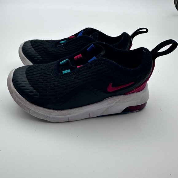 Nike Toddler Air Max Motion 2MC Unisex Black Slip on Sz 6 Child - Picture 7 of 10